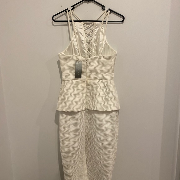Sheike white dress BNWT!! - Picture 4 of 4